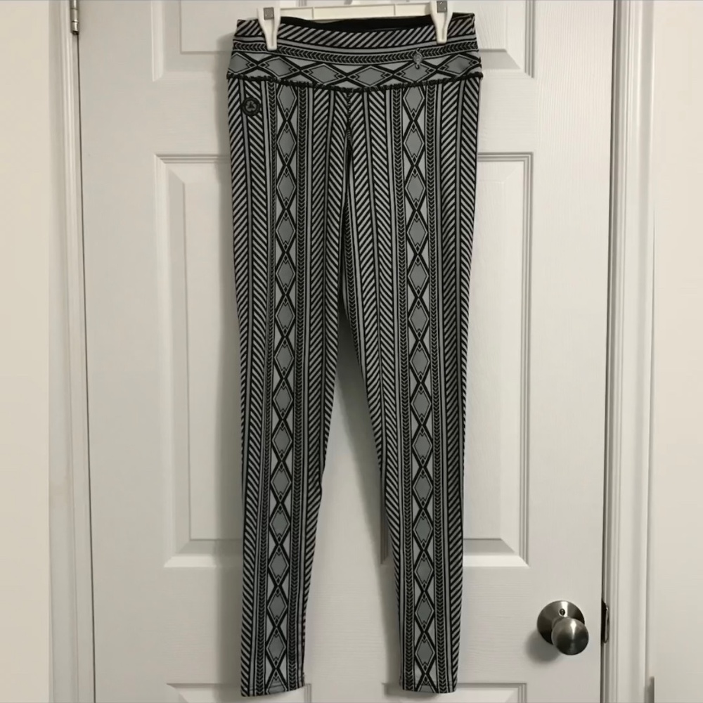 HARRICANA Boho Patterned Yoga Pants Leggings L Athletic Super Soft